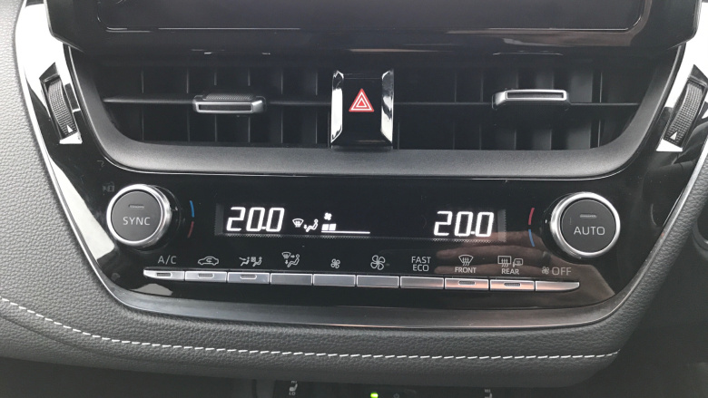 Suzuki Swace 1.8 Hybrid Ultra 5dr CVT Hybrid Estate